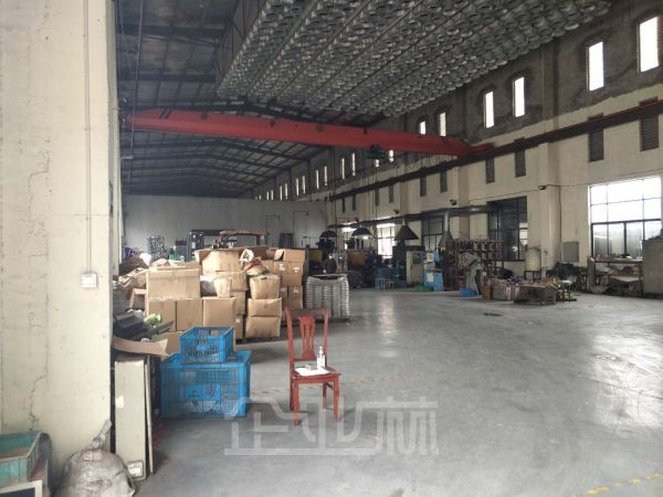 南通通州区独门独院单层厂房出售占地面积18亩，有产证，19年的产证