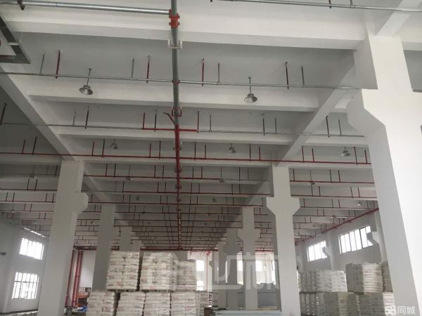 厂房正门图