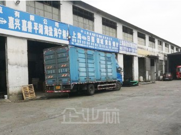 嘉定马陆独门独院独栋单层厂房出租面积1000平，交通便利