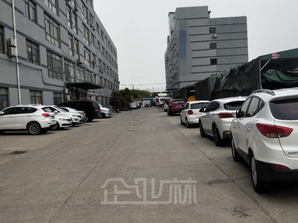 厂房正门图