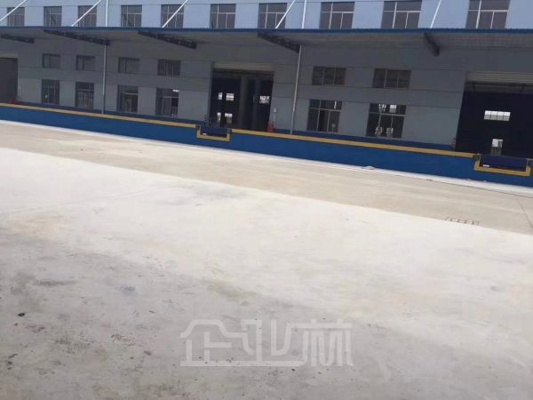 仓库正门图