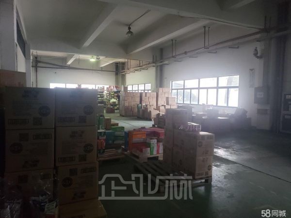 厂房正门图