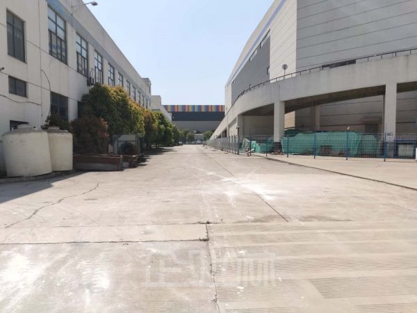 厂房正门图