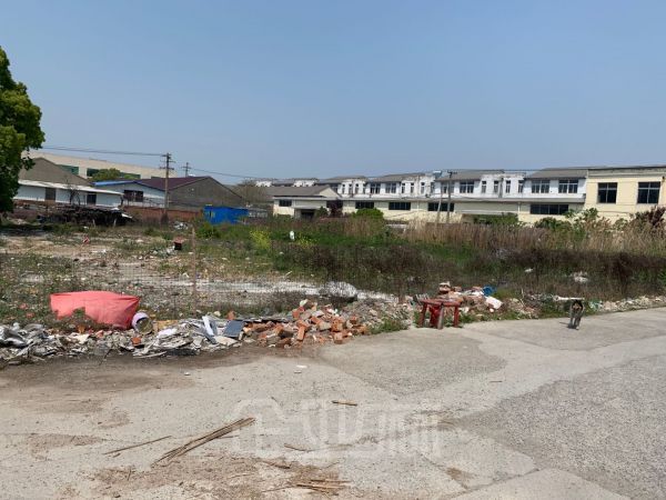 厂房正门图