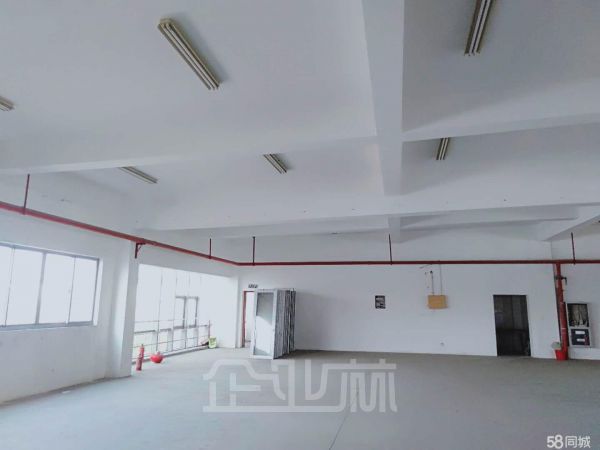 厂房正门图
