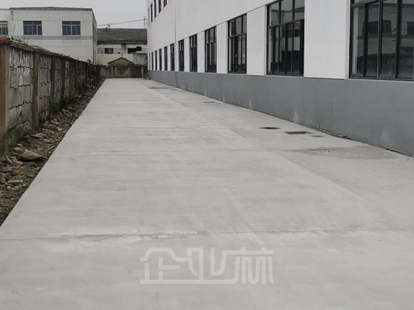 厂房正门图