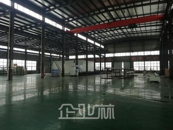 厂房正门图