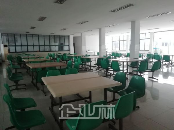 厂房正门图