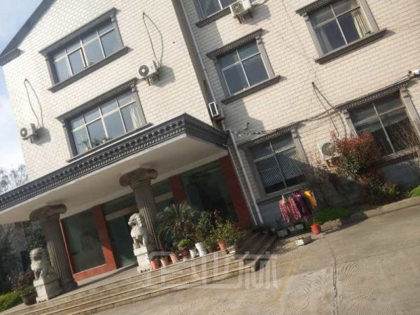 厂房正门图