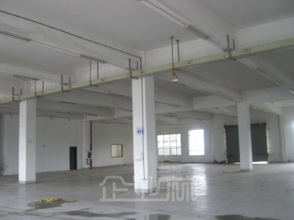 苏州吴中区横泾楼上1600平厂房可分割出租