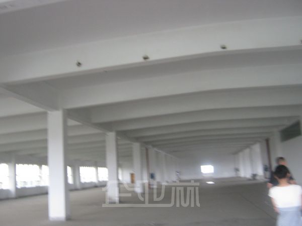 苏州工业园区湖东835平一层厂房出租