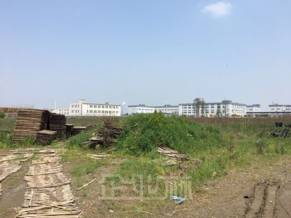 厂房正门图
