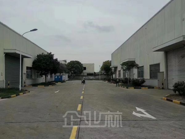 厂房正门图