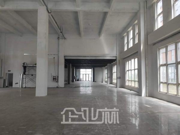 厂房正门图