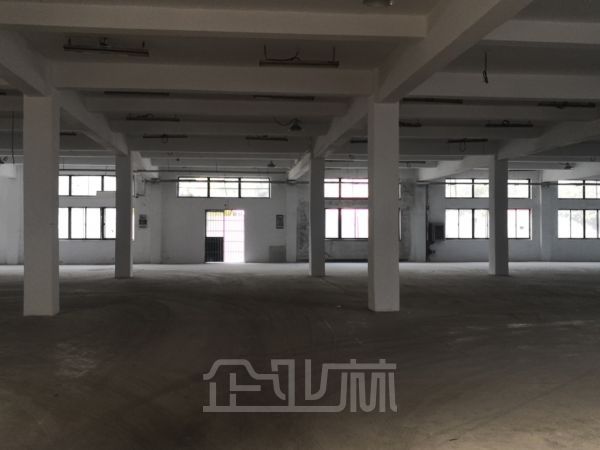 厂房正门图