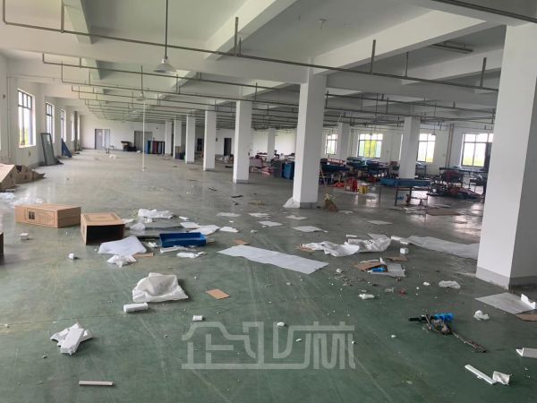 厂房正门图