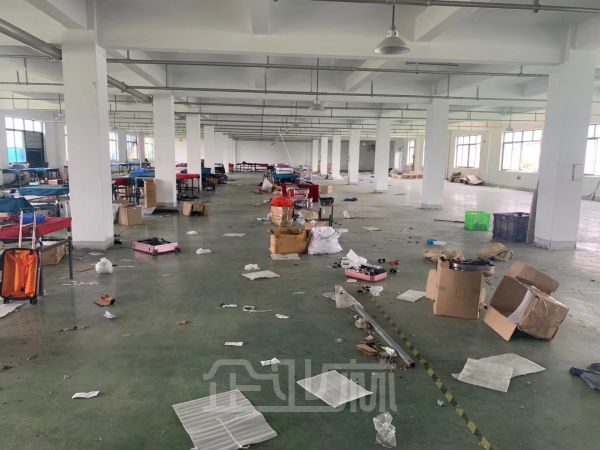 厂房正门图