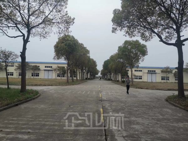 厂房正门图