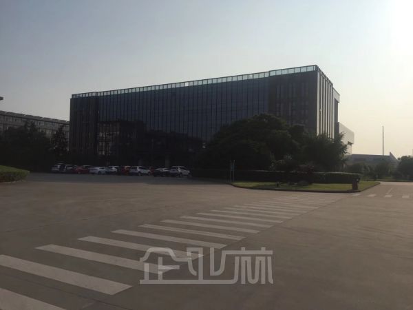 厂房正门图