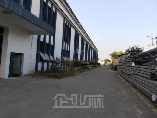 厂房正门图