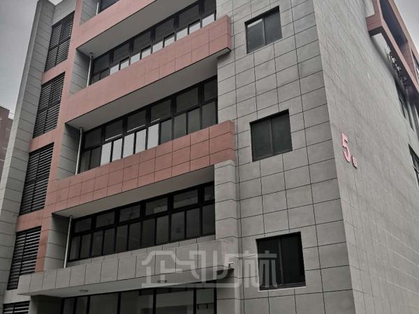 厂房正门图