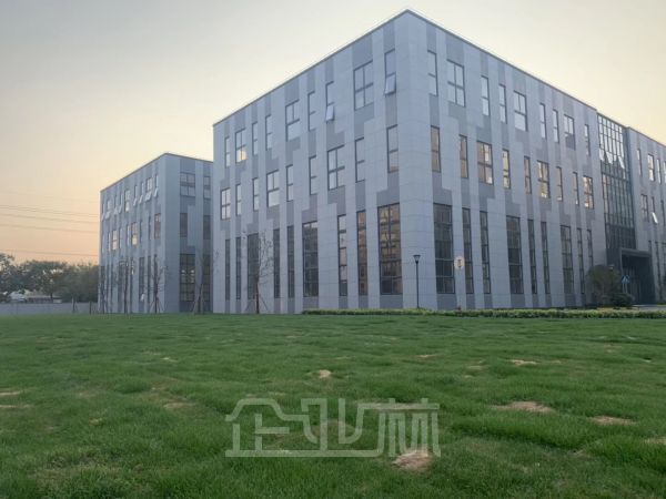 上海松江104地块全新办公楼出租，100平起租！！！