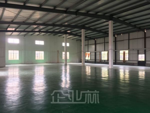 出租浦东全新新场镇独门独院1000平仓库，五金建材