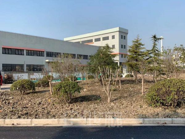 厂房正门图