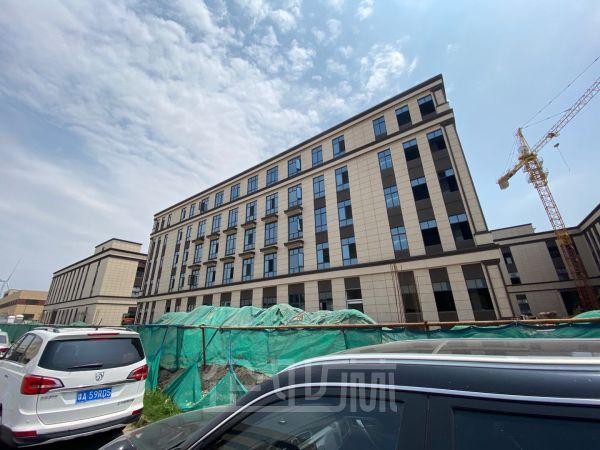 厂房正门图