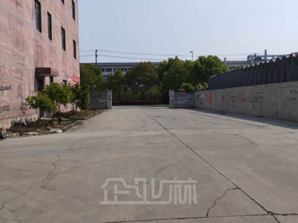 厂房正门图
