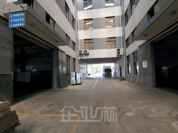 厂房正门图