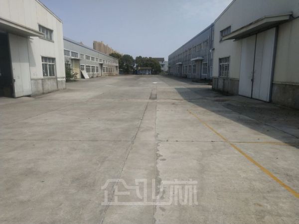 厂房正门图