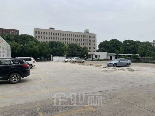 出租嘉定区外冈多层厂房，可架行车，104地块 可环评