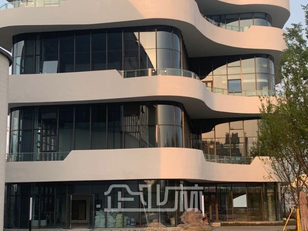 厂房正门图