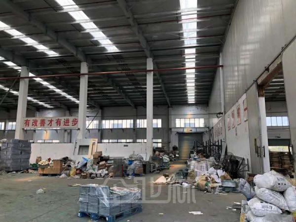 厂房正门图
