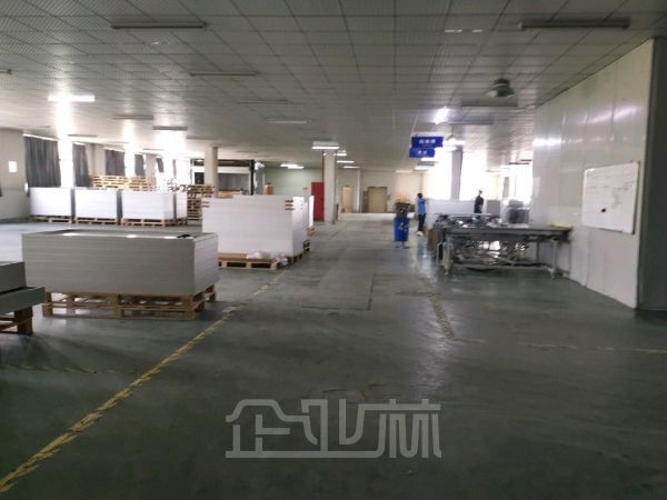 厂房正门图