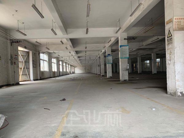 厂房正门图