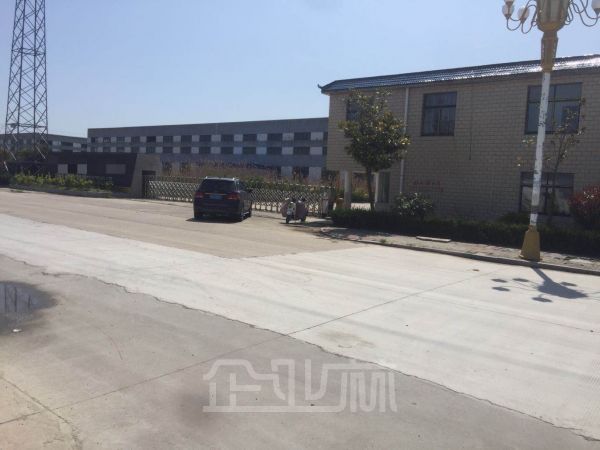 出租:江苏盐城标准单层厂房6800平,空地大,价格低!!