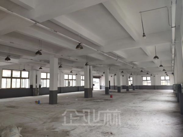 厂房正门图