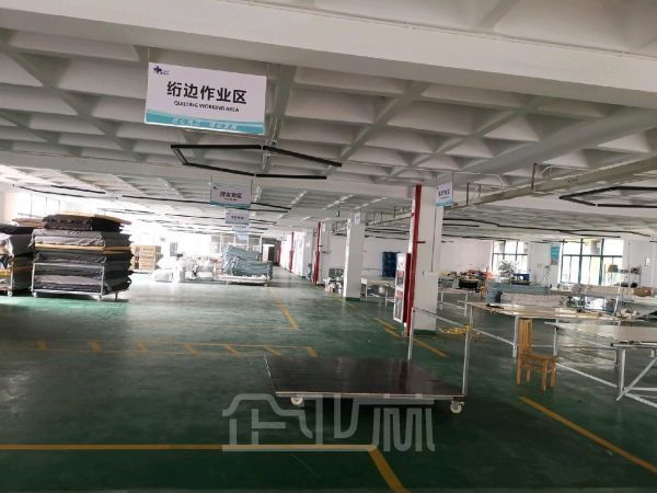 厂房正门图