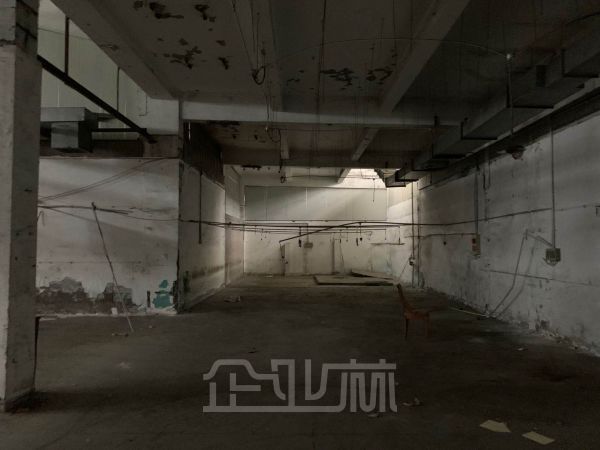 厂房正门图