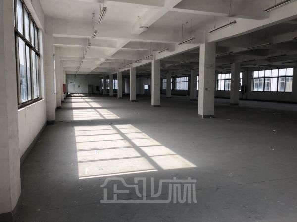 厂房正门图