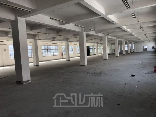 厂房正门图