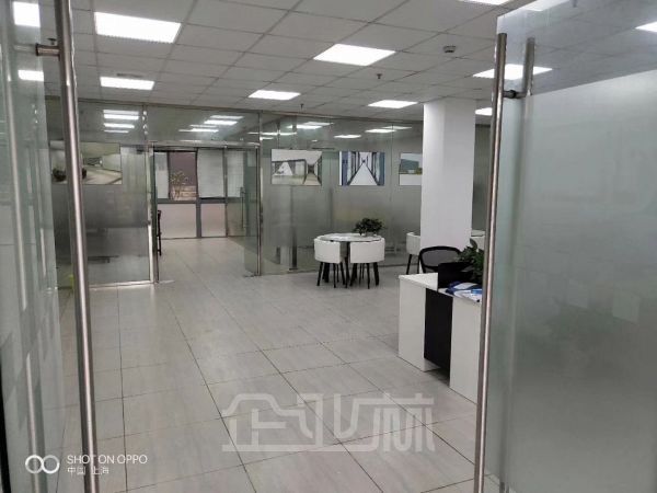 出租浦东康桥100㎡~2000㎡展厅,商务办公,配套齐全!!