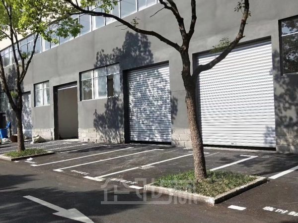 厂房正门图