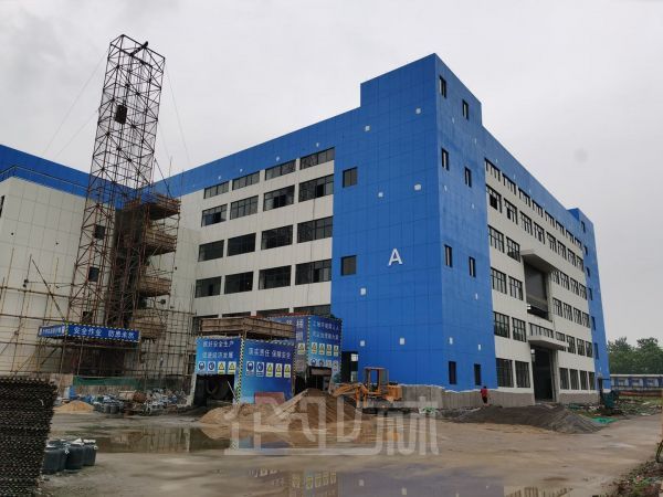 厂房正门图