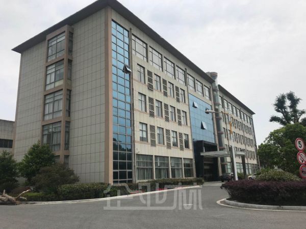 厂房正门图