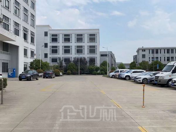 厂房正门图