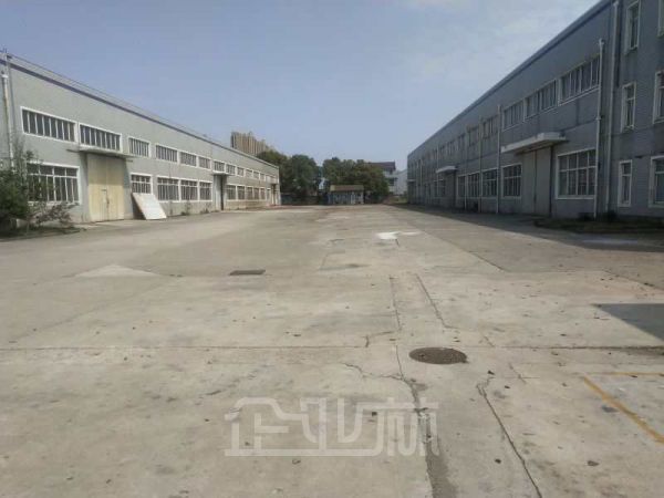 厂房正门图
