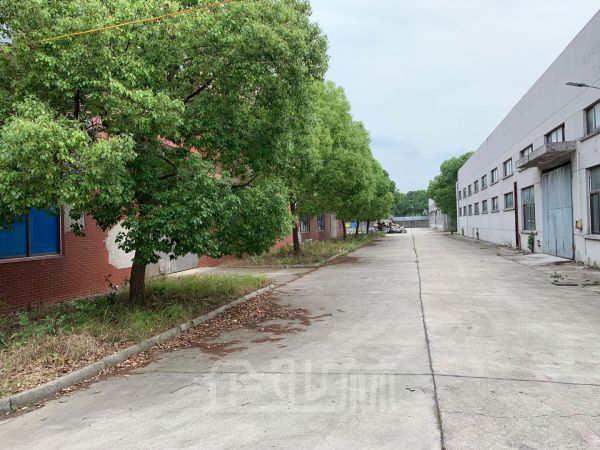 厂房正门图